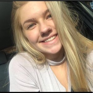 Meet your Posher, Madeleine